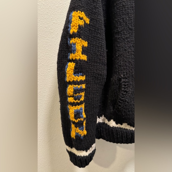 Filson Cowichan Sweater / Size Large - Picture 5 of 5